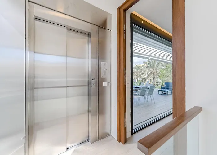 Luxus Don Carlos - Playa De Americas فيلة *