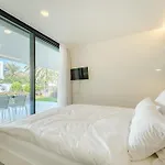 Luxus Don Carlos - Playa De Americas Willa *