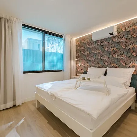 Luxus Don Carlos - Playa De Americas *